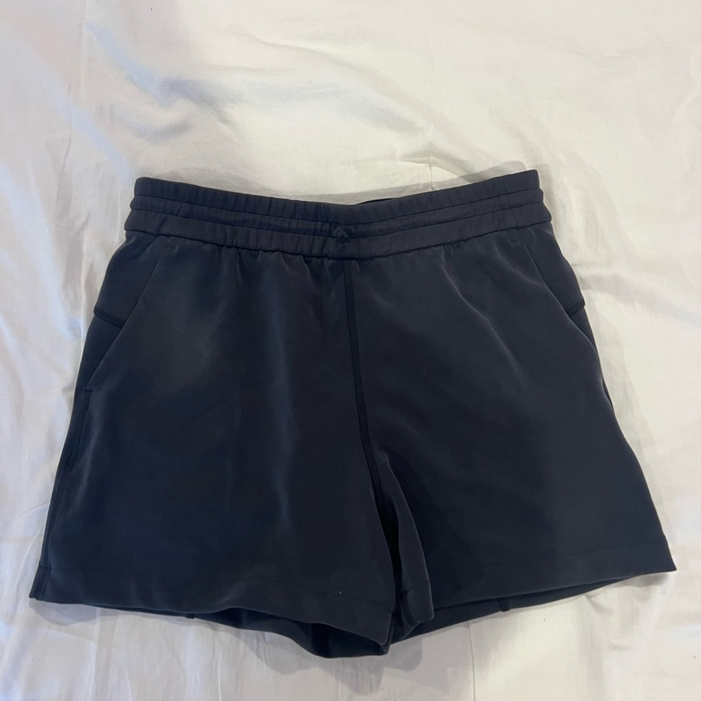 Lululemon Softstreme High-Rise Short 4”